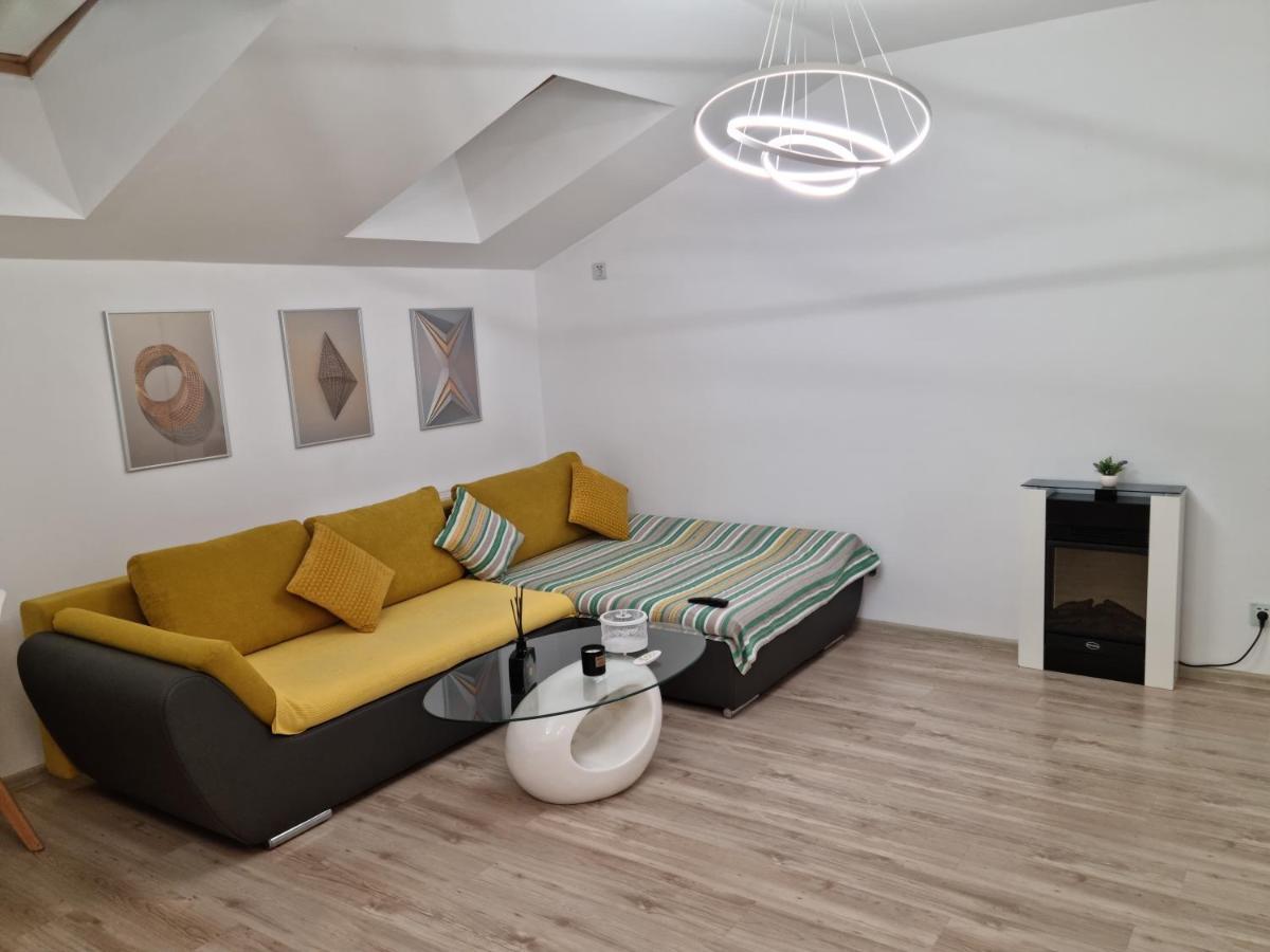 25 Luxury Apartament Бухарест Экстерьер фото